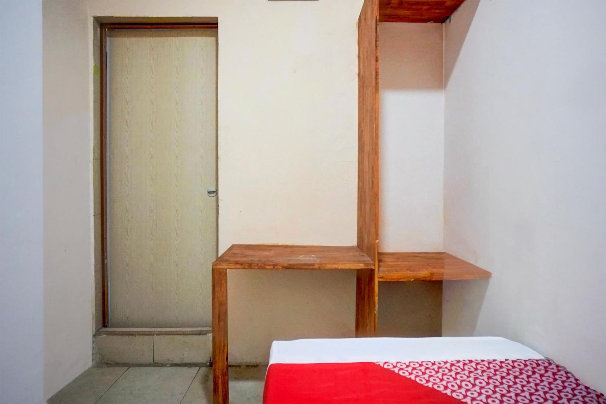 Hotel O Medan City Center Near Plaza Medan Fair Ngoại thất bức ảnh